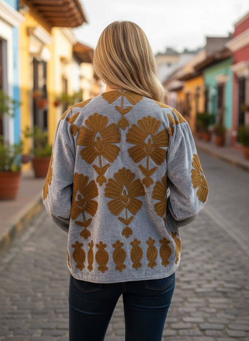 Chaqueta Gris Figuras Dulce